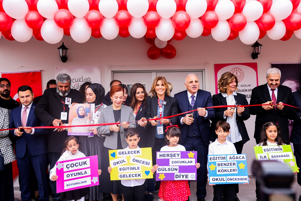 GÜLBEN ERGEN SÖZÜNÜ TUTTU NARİN’İN ADI ÇOCUKLAR GÜLSÜN DİYE DERNEĞİ’NİN DİYARBAKIR’DA AÇTIĞI 56. ANAOKULU’NDA YAŞAYACAK.