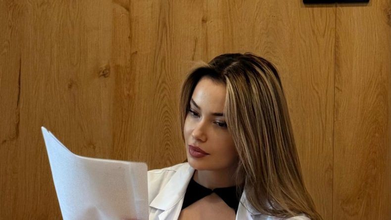 Klinik Psikolog Nur Ela Aşar: “Anoreksiya Yemekle Değil, Varoluşla İlgilidir”